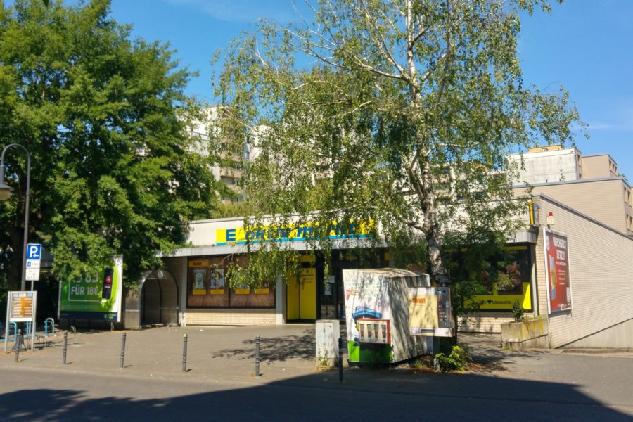 Infostand Stadtteilzentrum_Huette_Konzept