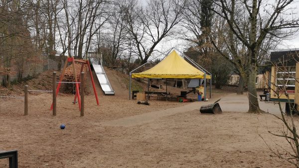 20220216_Kita_Flachtenstra__e_Sanierung_Außenflaeche Sanierungsprogramm Spielplatz SPD Troisdorf
