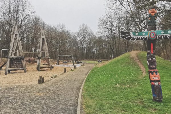 2023_HP_Indianerspielplatz_Egerlaender_Stra__e_Troisdorf_Mitte_SPD_Fraktion_Investition_Sanierung_Partizipation