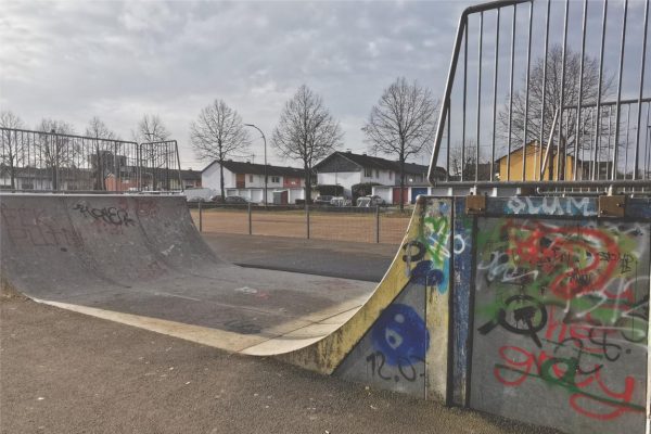 202302_HP_Skateanlage_Stadtteilpark_FWH_Basketballplatz SPD Fraktion Arbeitskreis Spielplaetze JHA