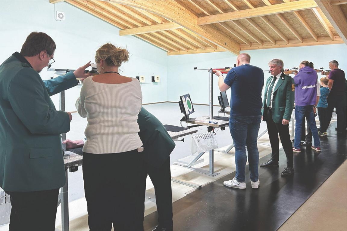 20231105_HP_Fraktionsschie__en_Schutzenbruderschaft_SPD_Fraktion_Troisdorf_Schliekert_Novacek_Schaefers_Meinel_Malyska_Doeren