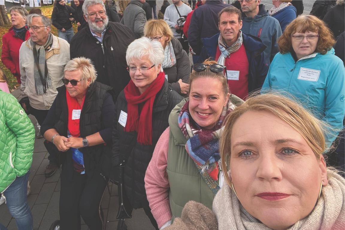 20231112_HP_Demo_gegen_Afd_Menschenfeinde_Rechtsextreme_SPD_Fraktion_Troisdorf_Stadthalle